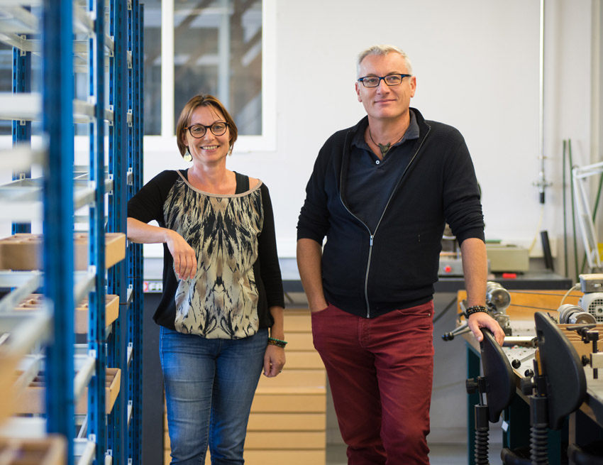 L'équipe Nextone dans son atelier de fabrication de lunettes à Montrichard - Centre-Val de Loire
