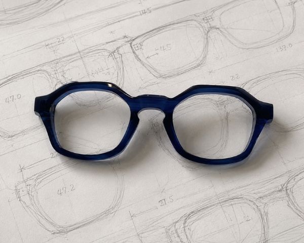 Service Nextone sur-mesure - Conception de lunettes uniques et collections privées d'opticien - Atelier Montrichard